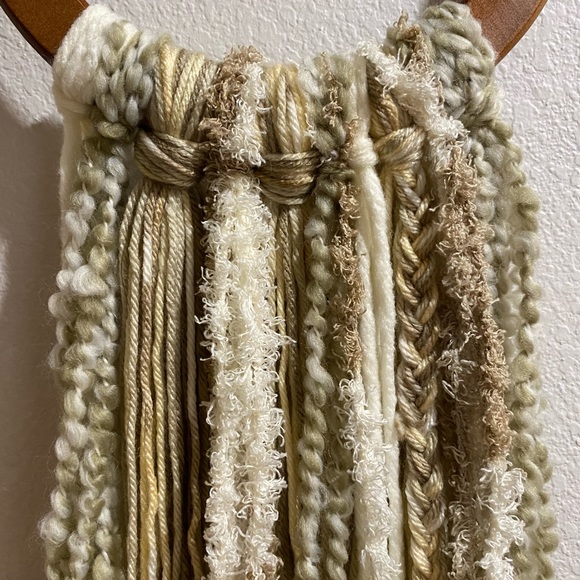 Beige Macrame - Picture 3 of 4